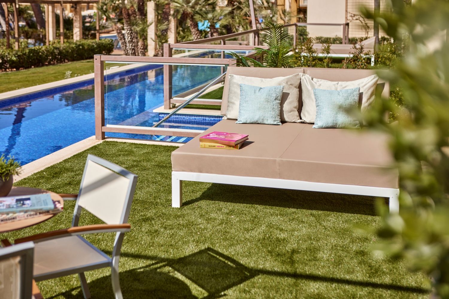 ONE BEDROOM SWIM UP SUITE