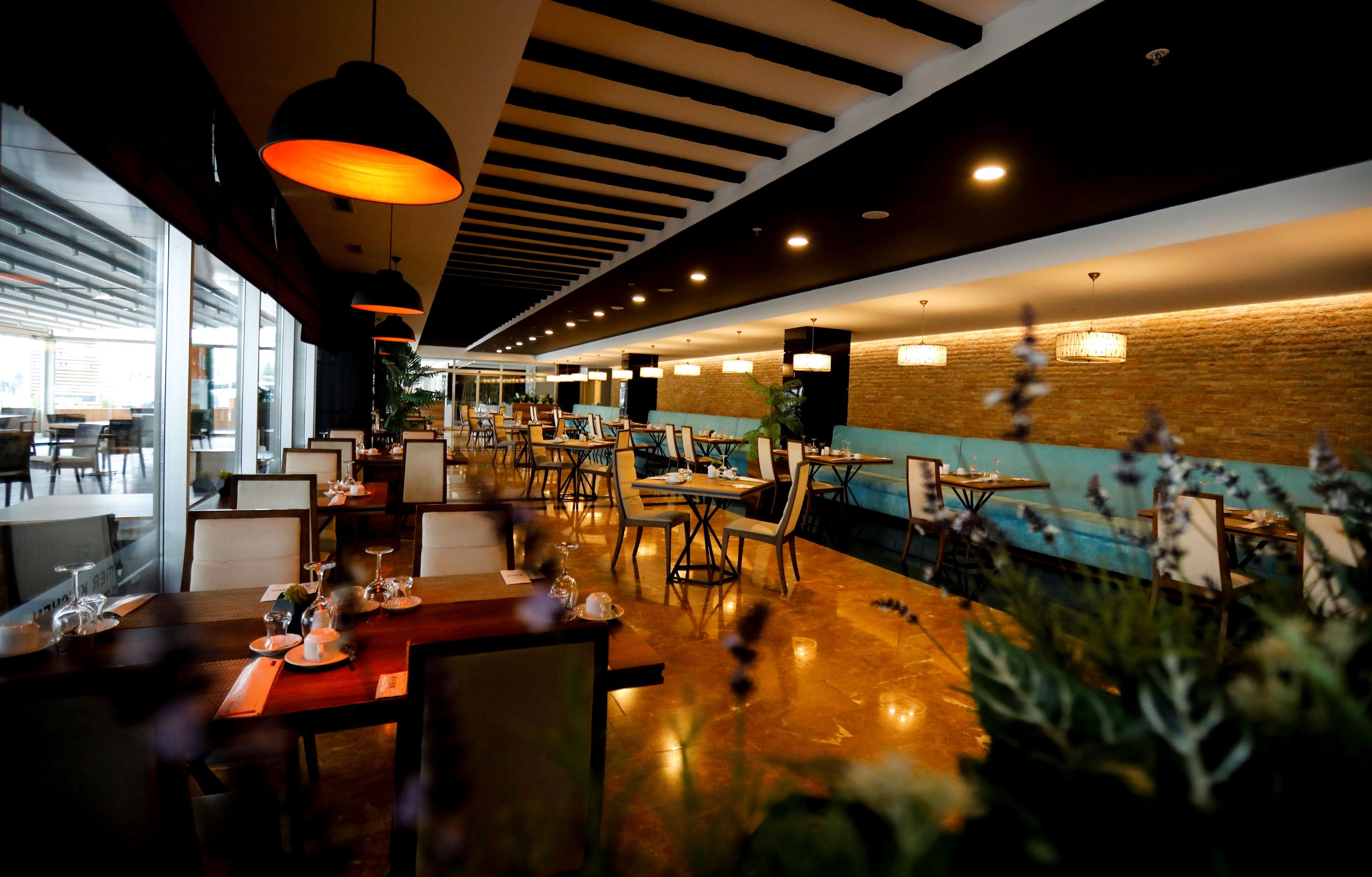 KITCHEN RESTAURANT