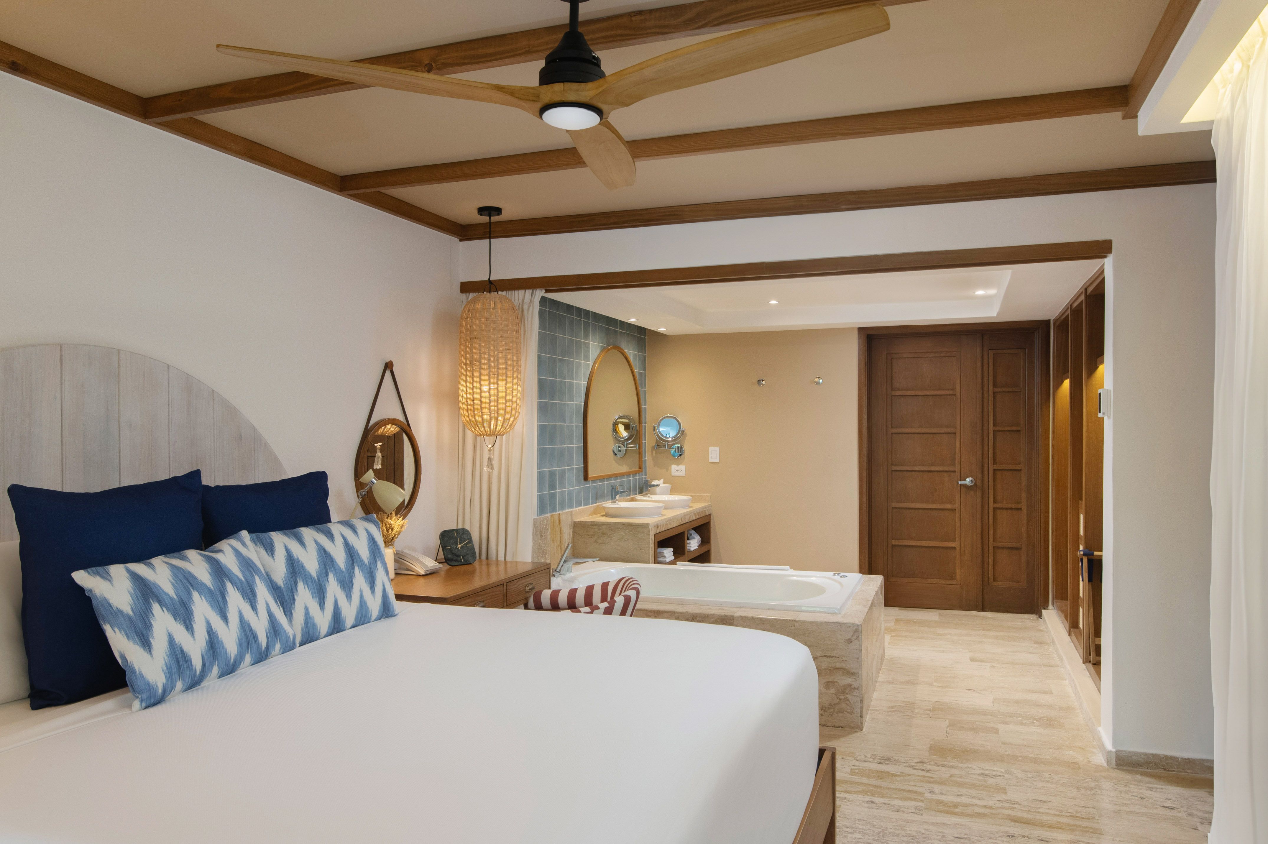 MASTER SUITE ZEL SWIM-UP 