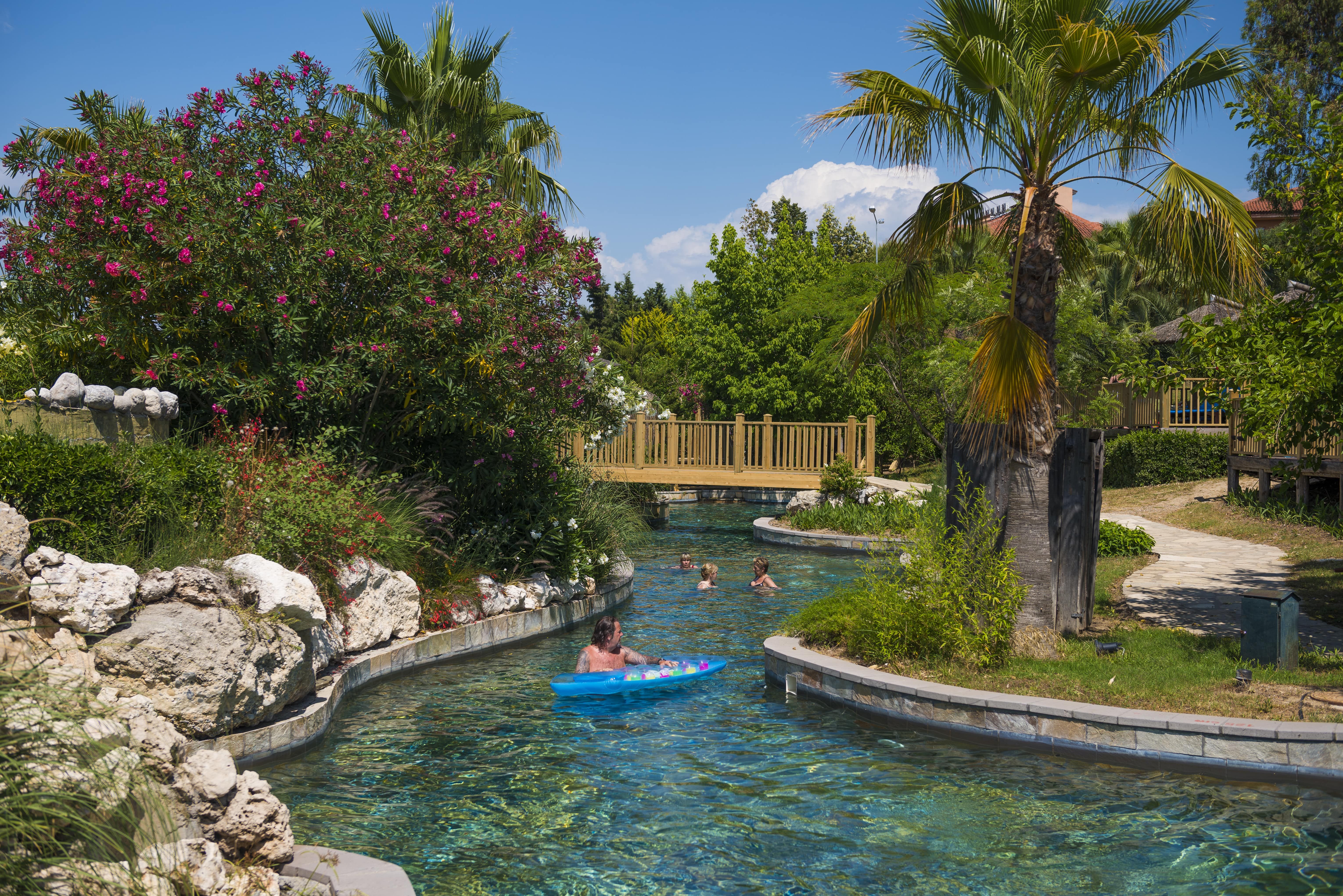 Piscina deschisă