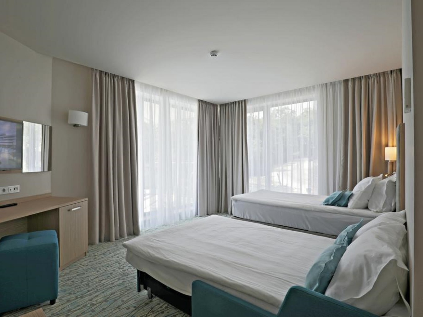 Standard FamilyRoom (Balcony or Terrace)