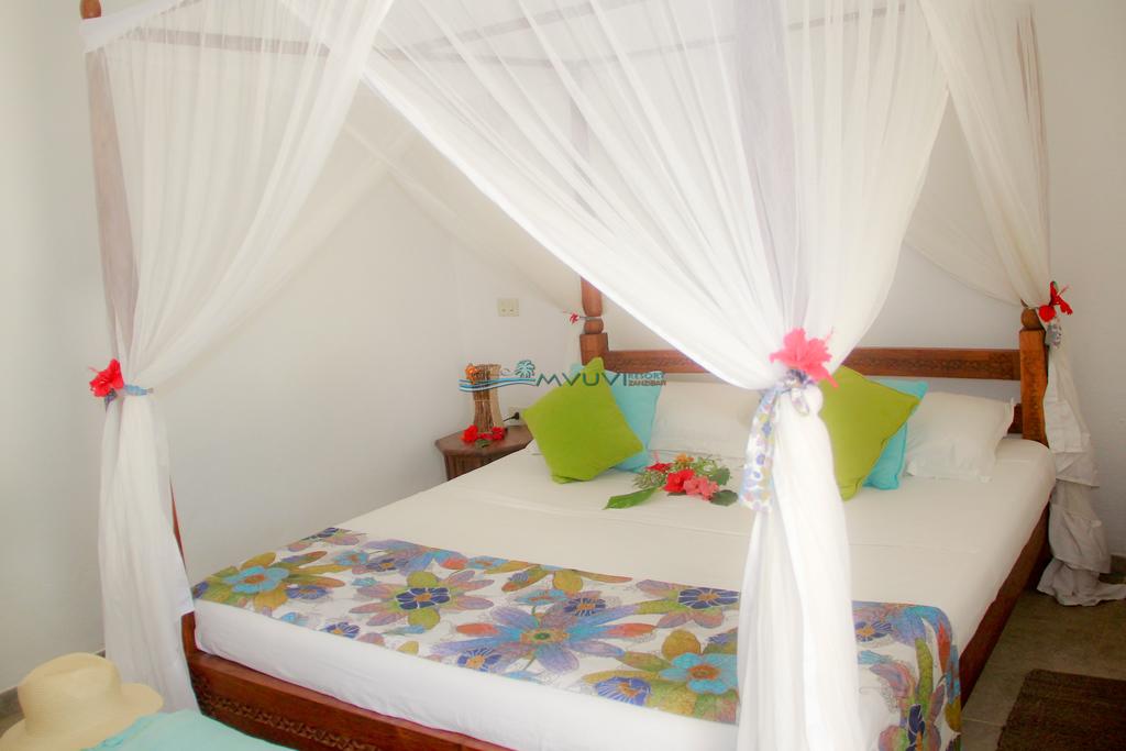 SUPERIOR  ROOM