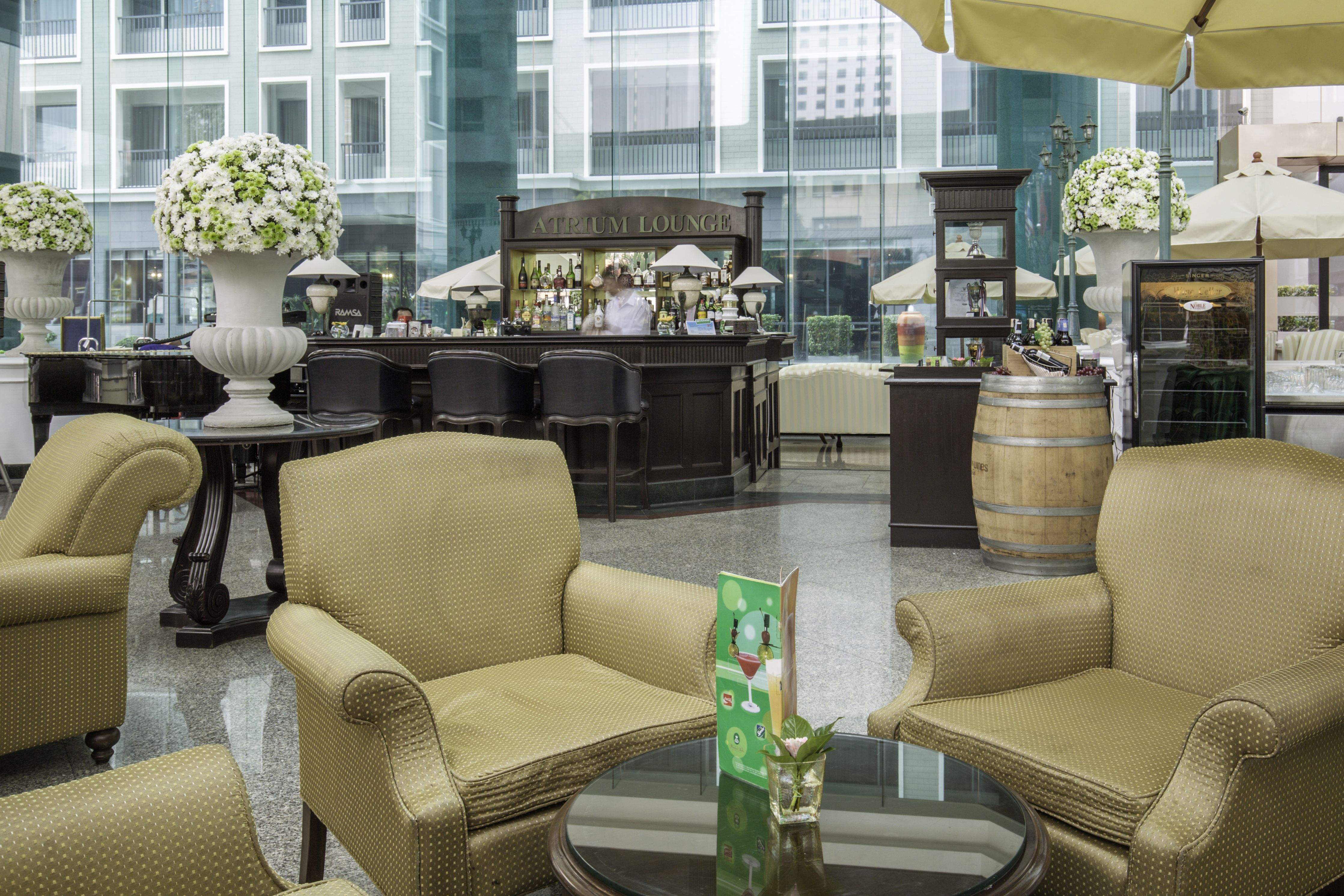 Atrium Lounge 