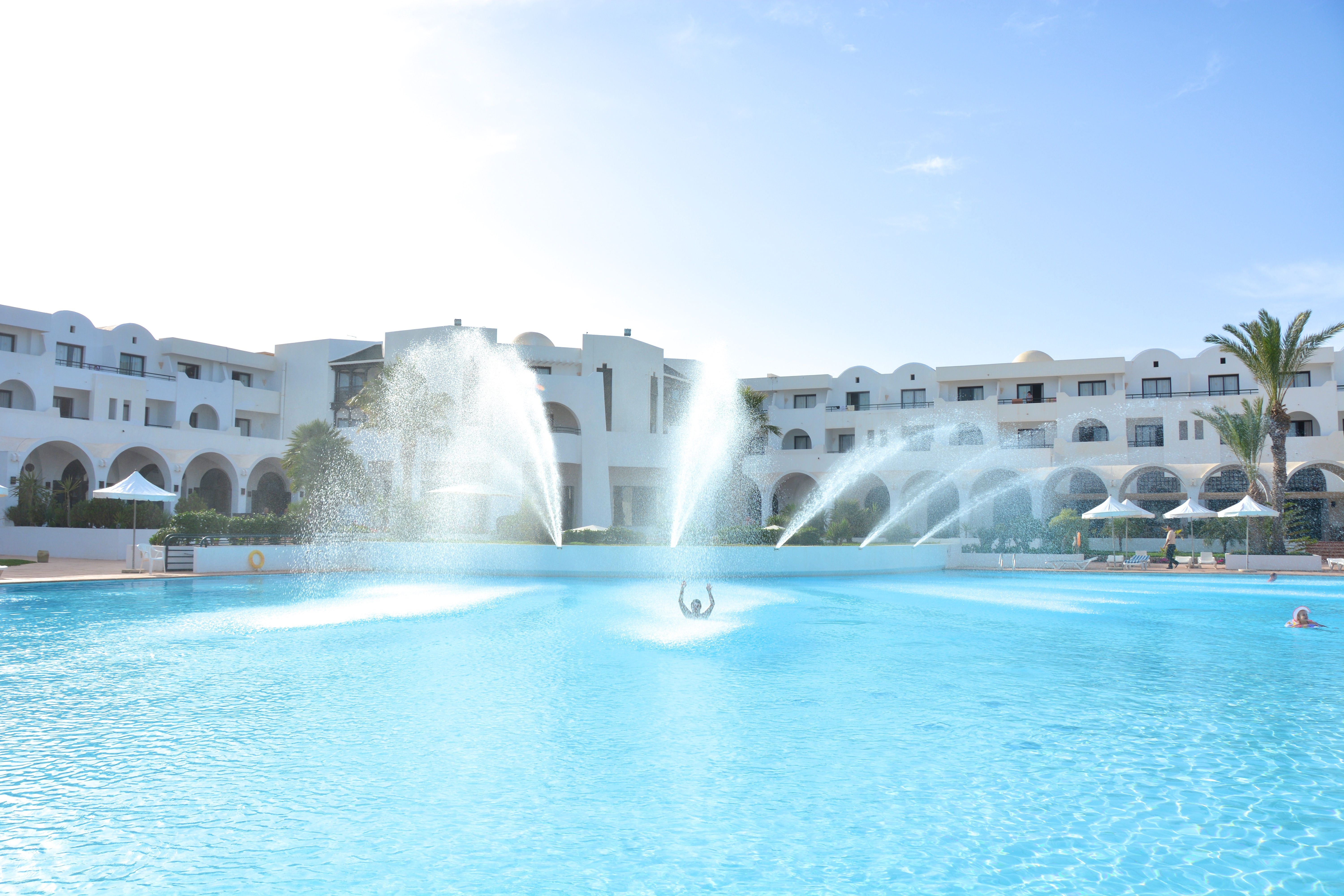 Piscina deschisă