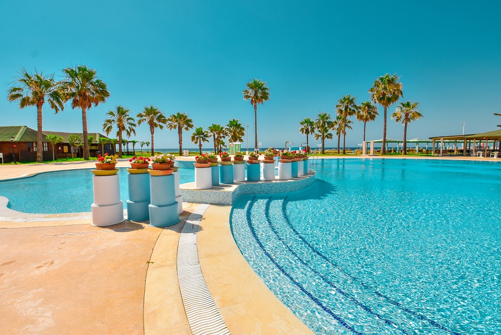 Piscina deschisă