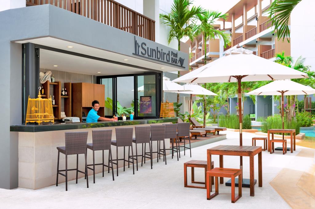 Sunbird Pool Bar