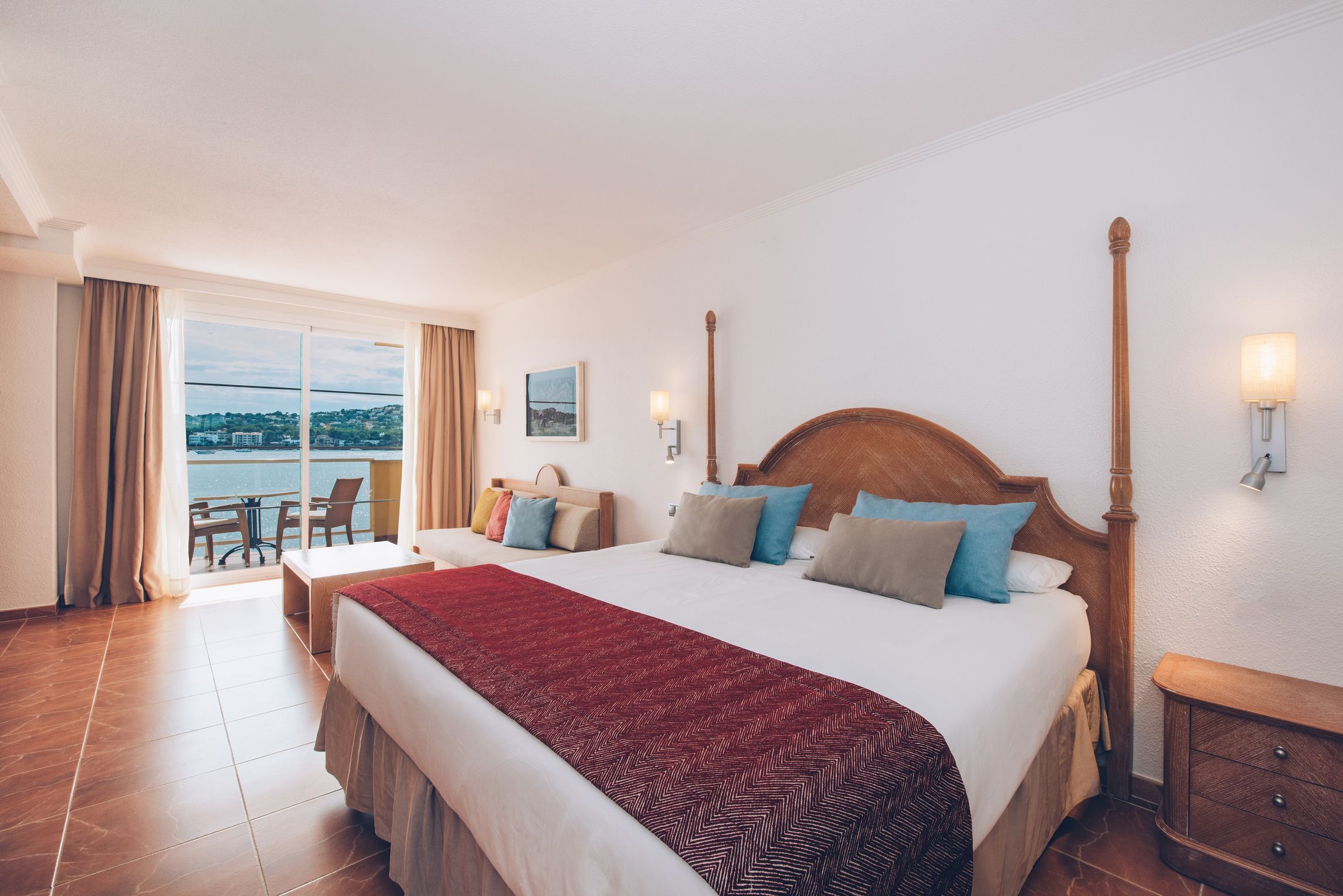 JUNIOR SUITE SV