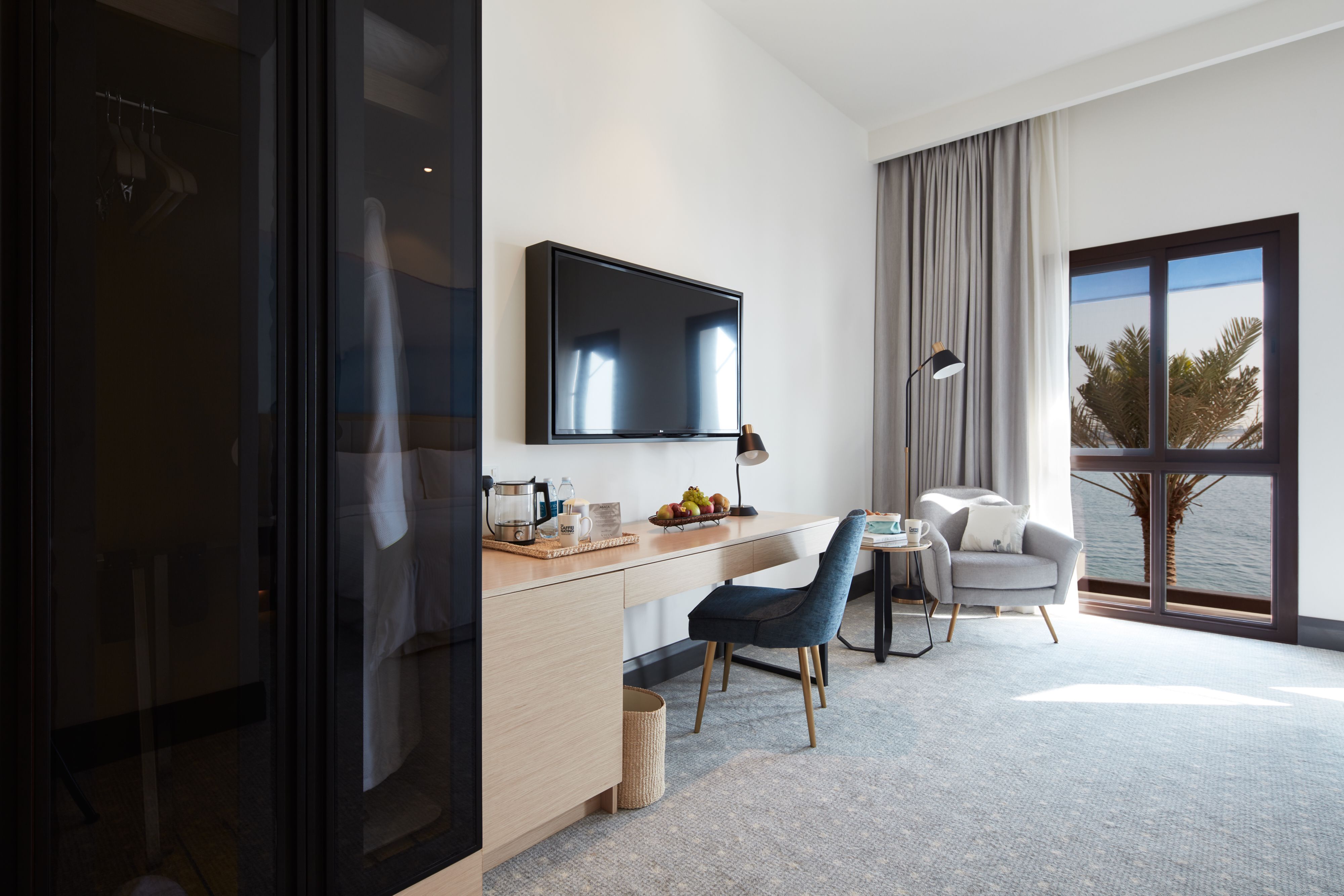 Deluxe Room Partial Sea View