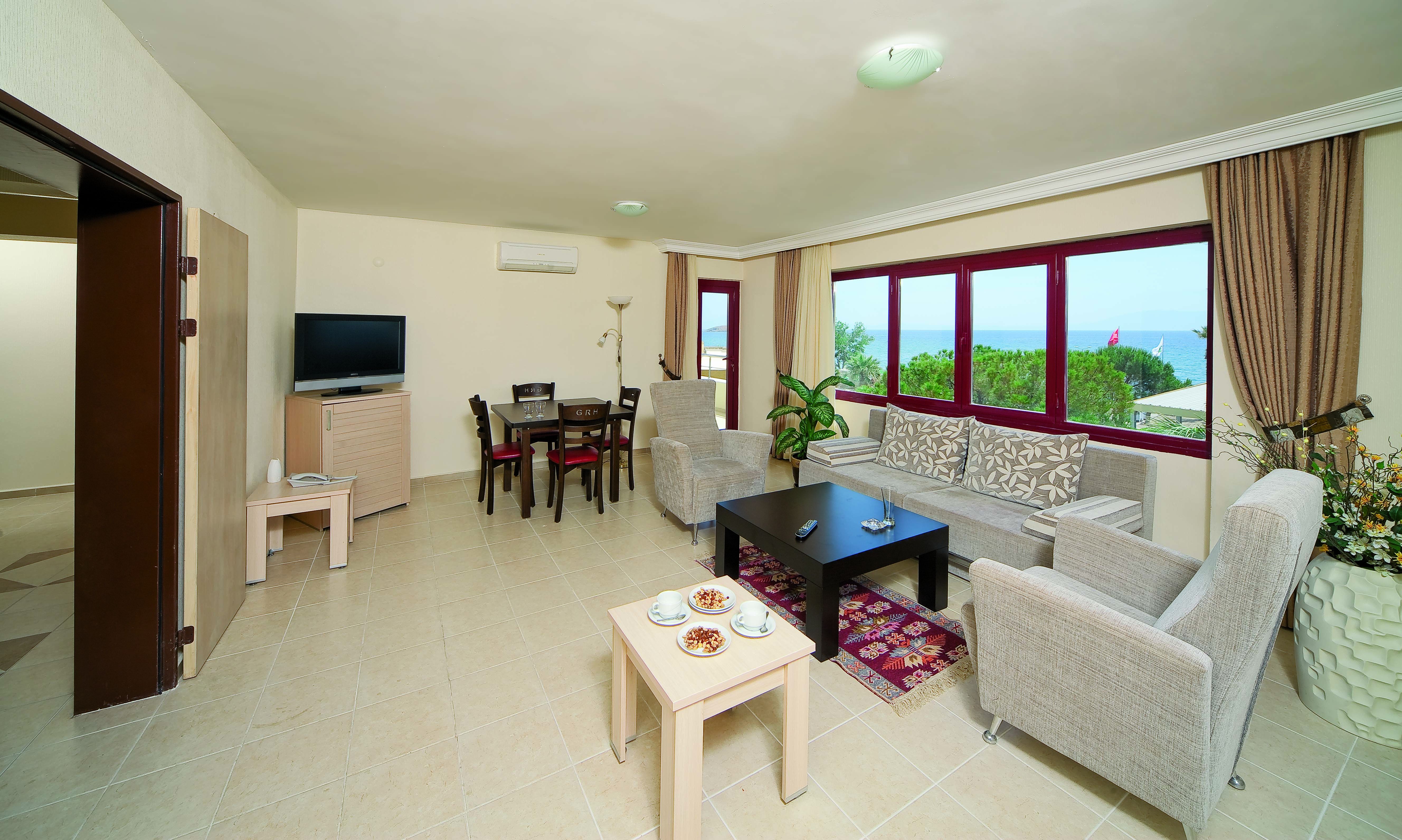 Family Room Garden Wiew