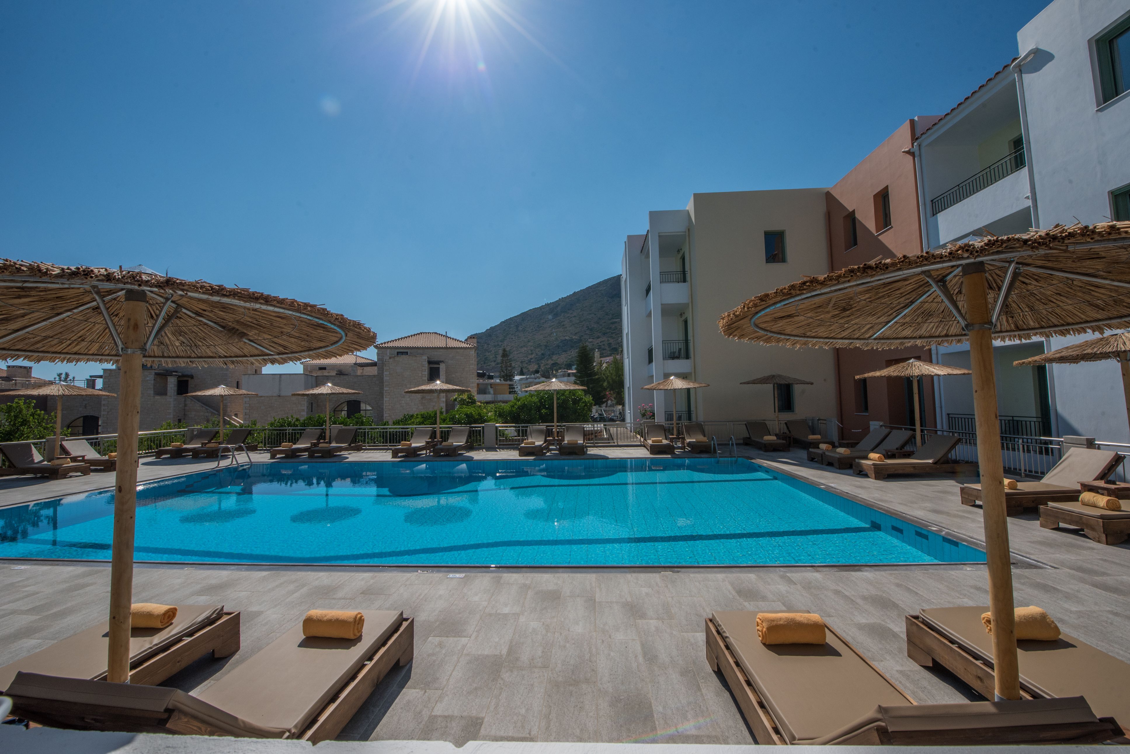 Piscina deschisă