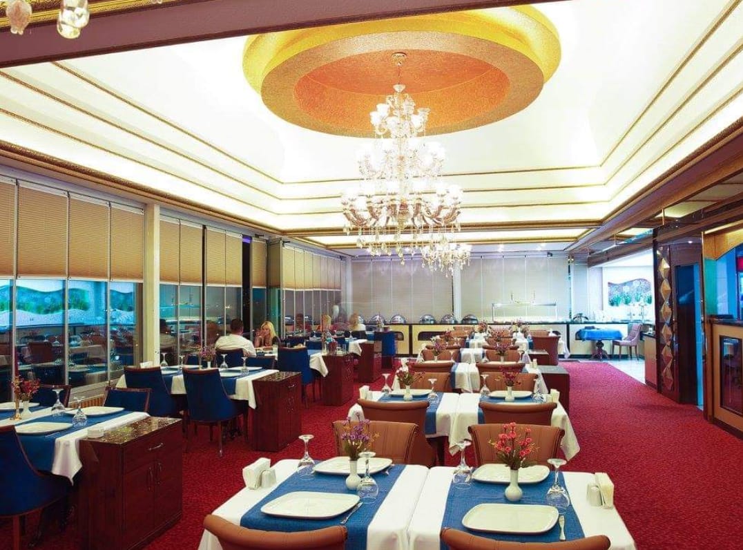 A LA CARTE RESTAURANT