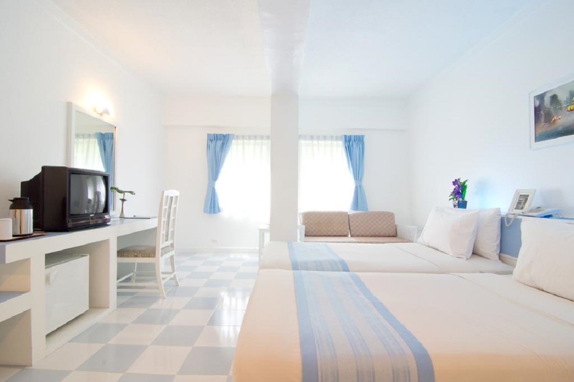 STUDIO ROOM WITHOUT EXTRA BED
