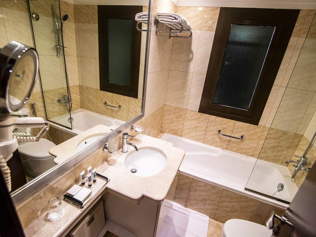 1 Bedroom Apartment City View