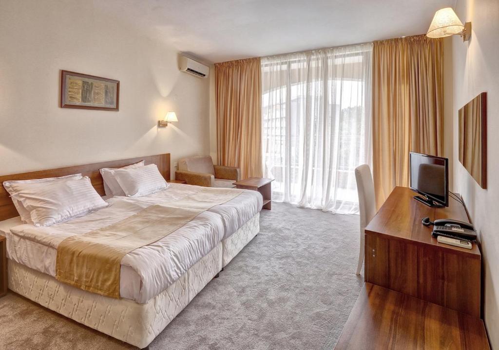 DOUBLE ROOM SEA VIEW