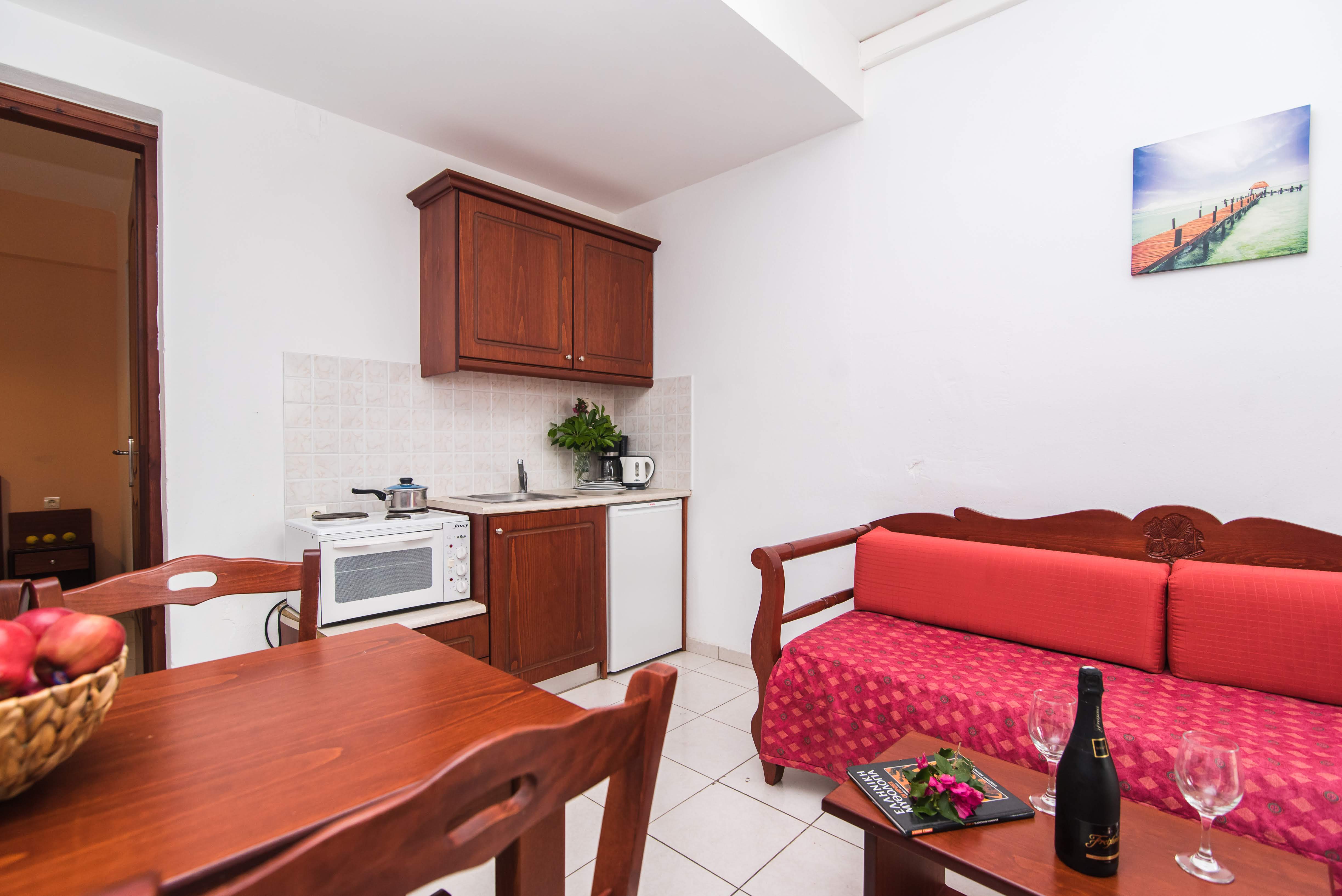 ONE BEDROOM APARTMENT GARDEN VIEW OR SIDE SEA VIEW 4 PAX