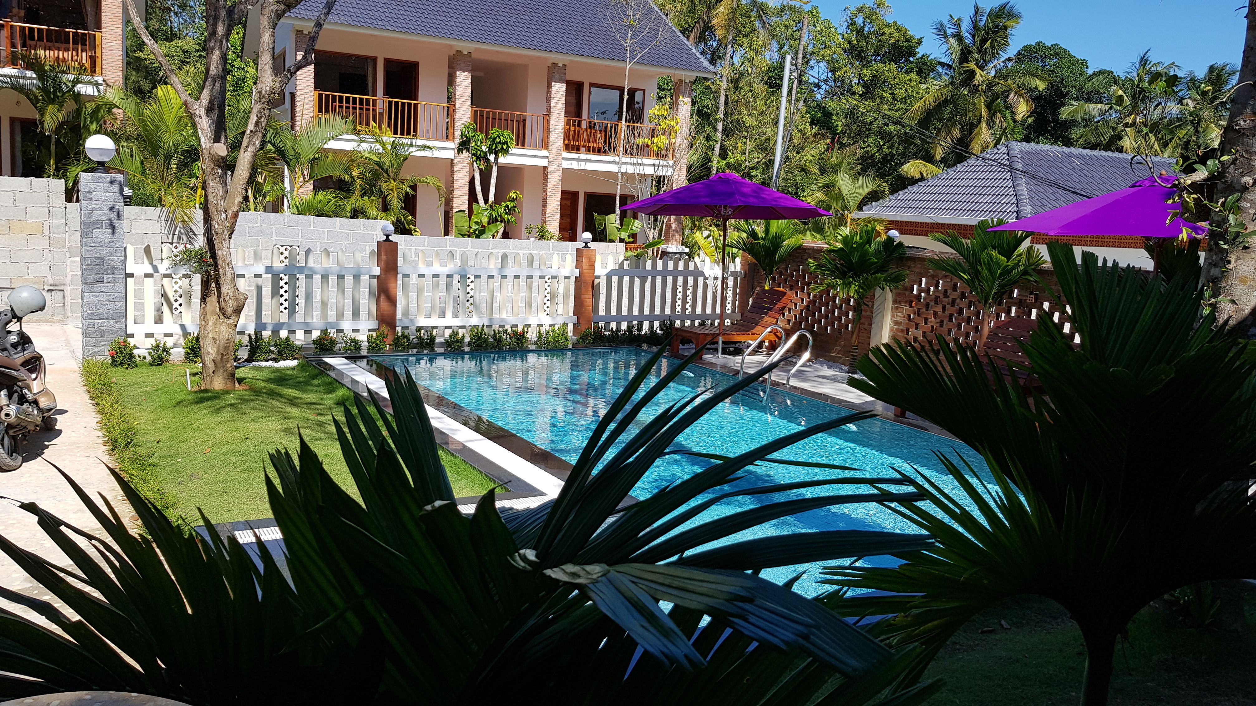 POOL VIEW APARTMENT