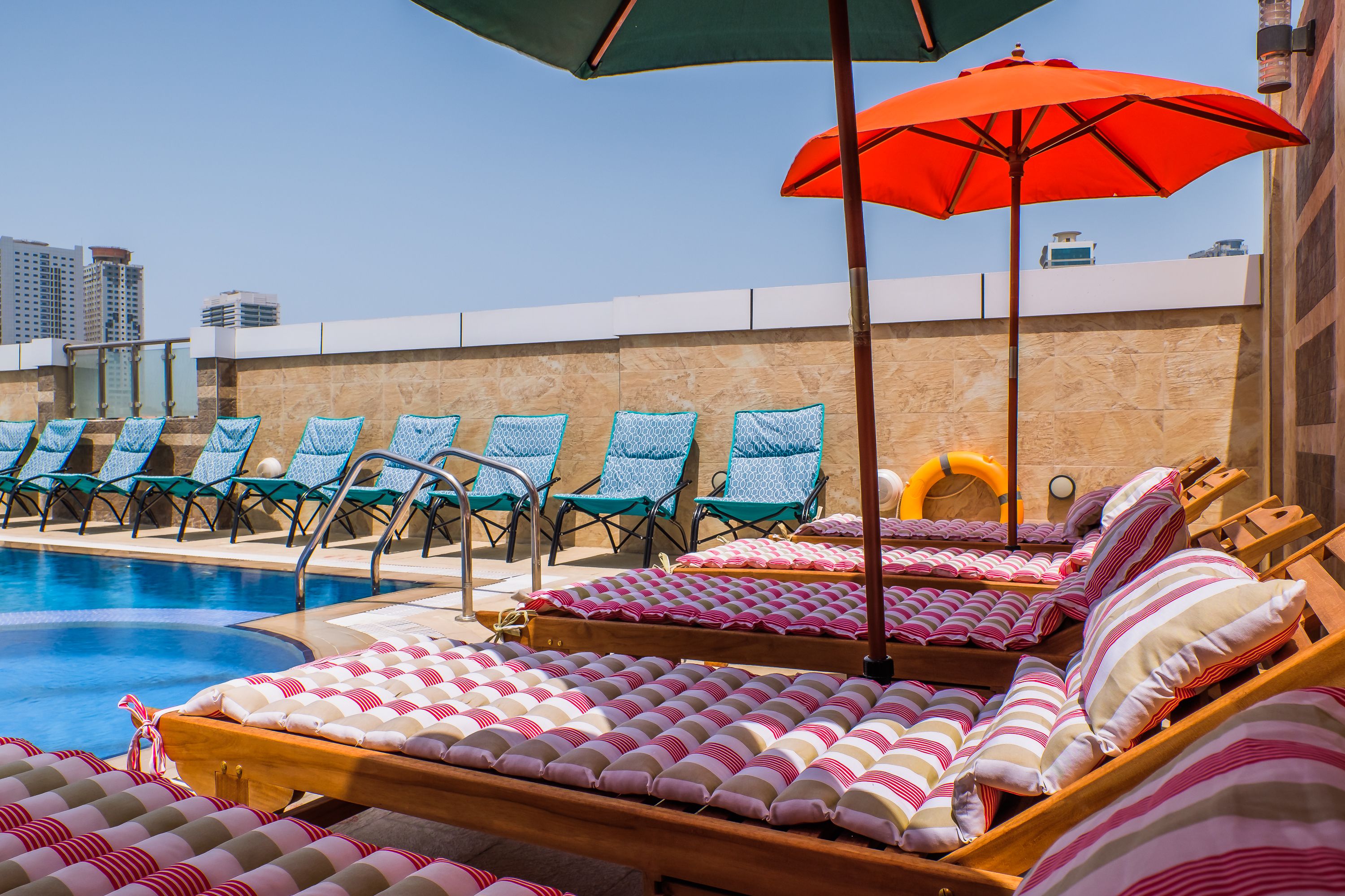 Piscina deschisă