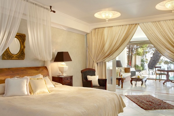 Halkidiki, Hotel Danai Resort, camera, pat matrimonial, living, terasa.jpg