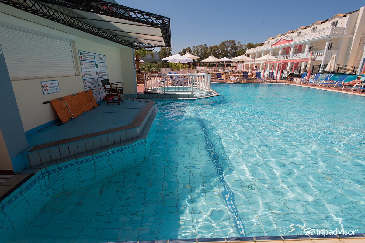 Piscina exterioara pentru copii