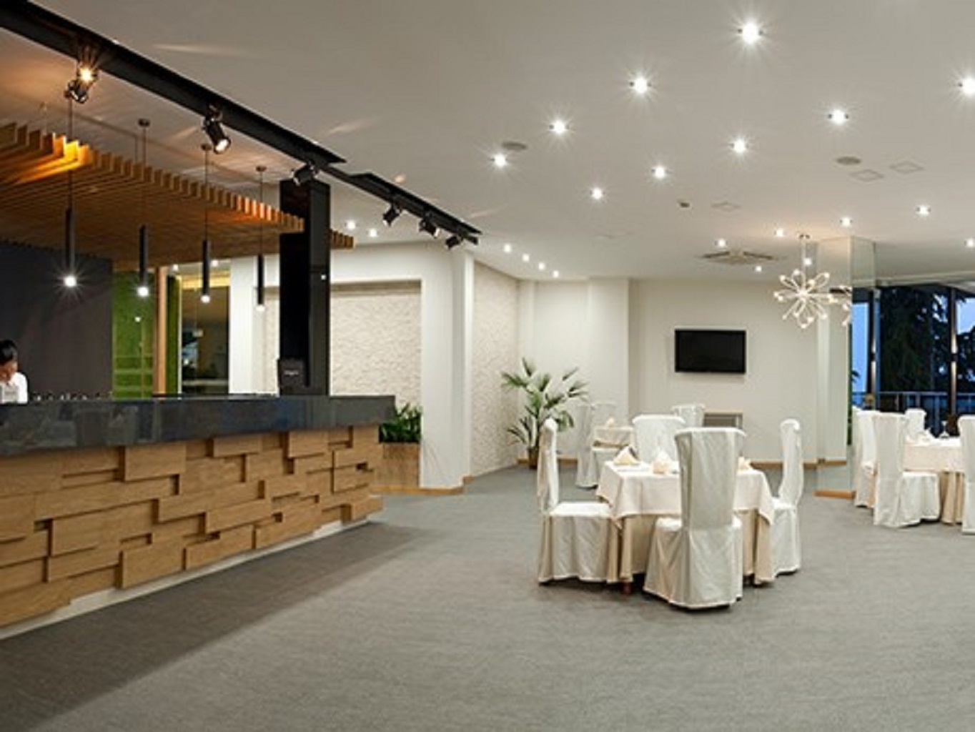 A LA CARTE RESTAURANT