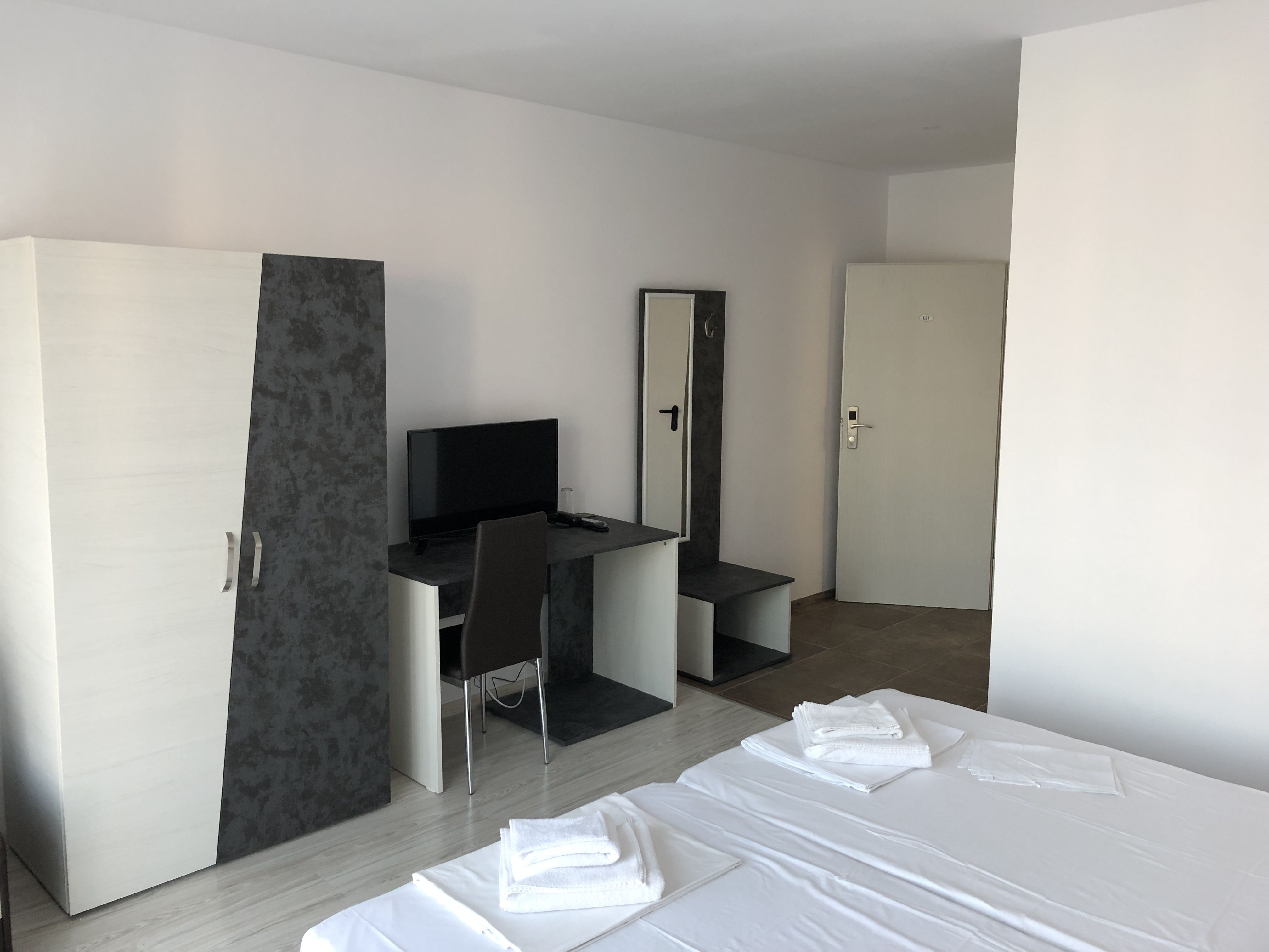 DOUBLE ROOM STANDARD 