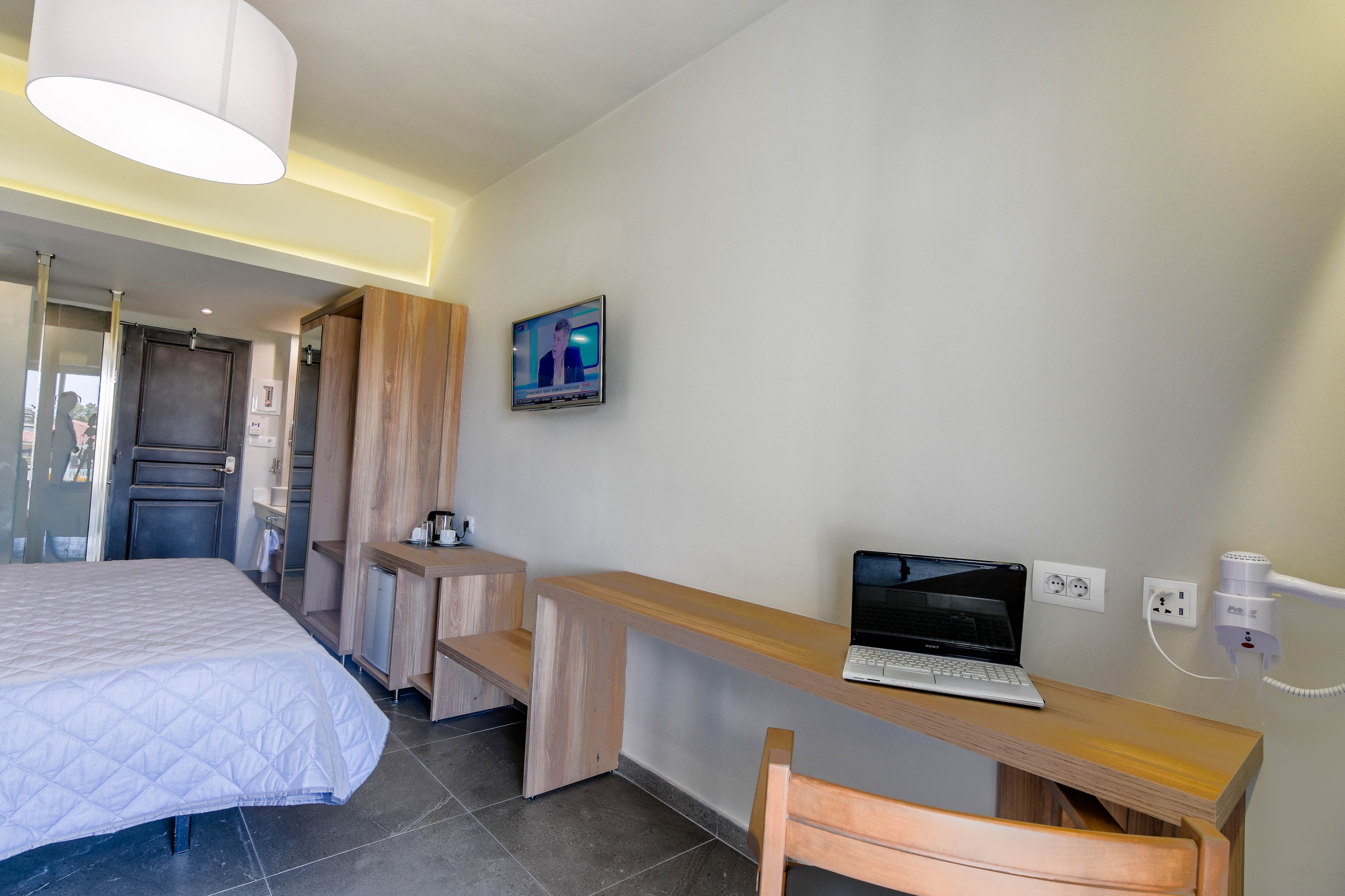 ROOM SUPERIOR  DOUBLE BALCONY OR TERRACE 