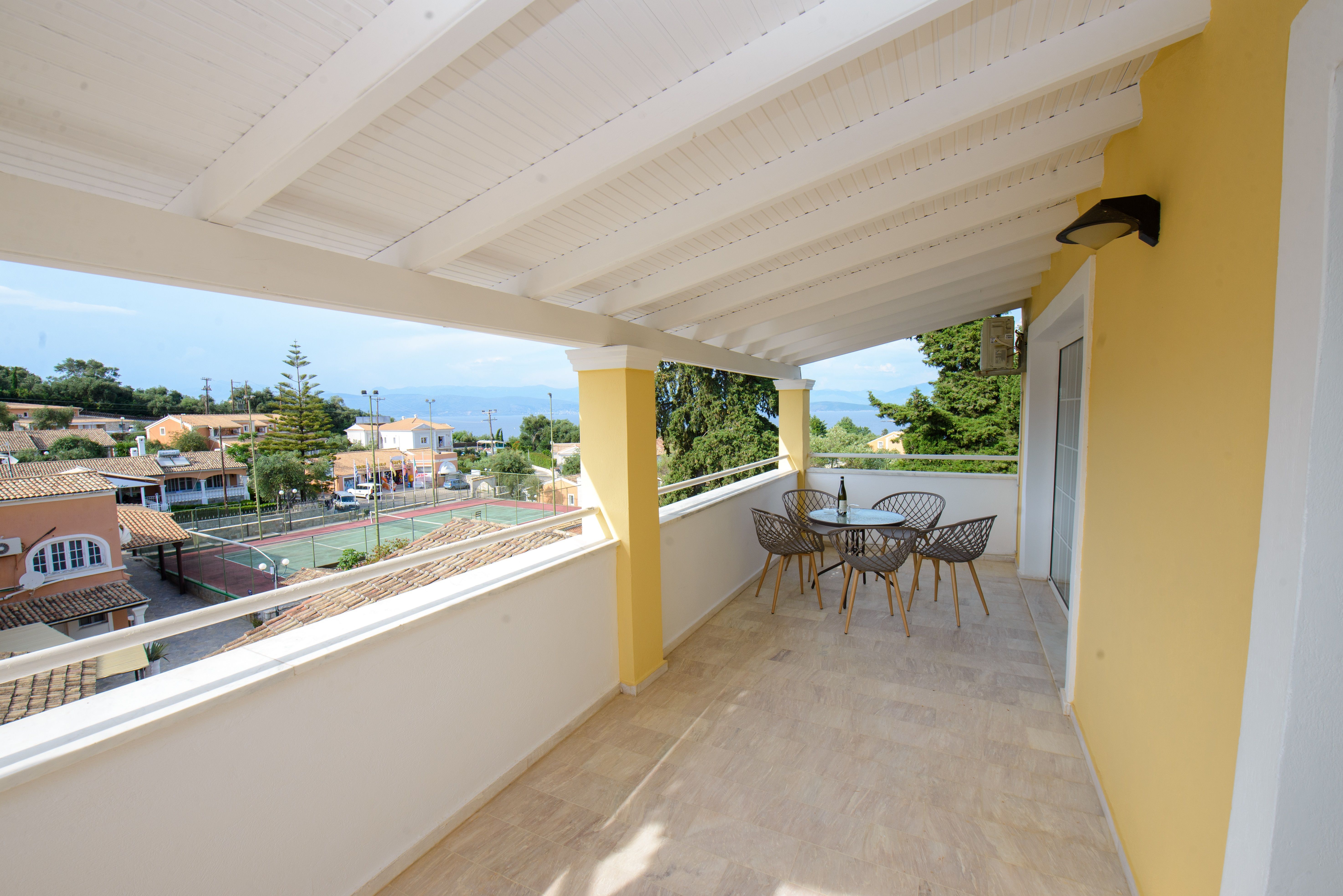 TWO BEDROOM APARTMENT 5 PAX