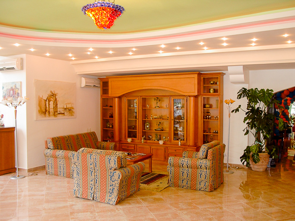 Jupiter, Hotel Majestic, interior.jpg