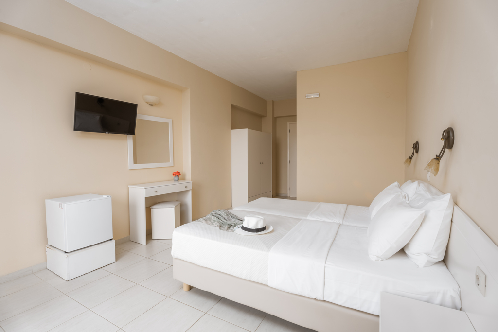 SINGLE ROOM SEA VIEW