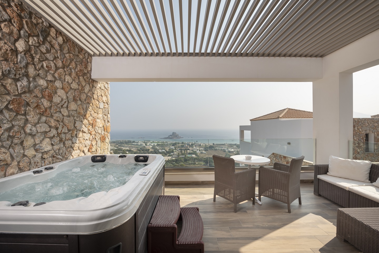 Junior Jacuzzi Suite sea view