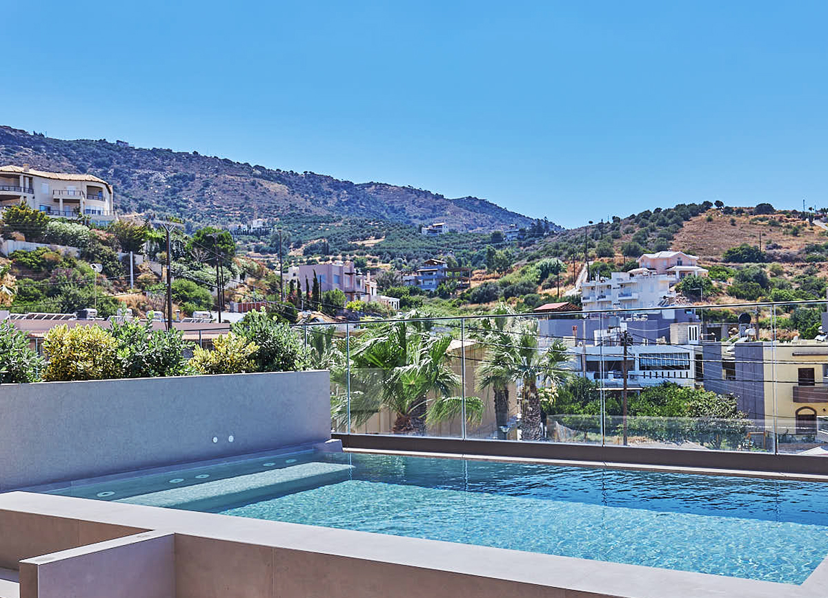 Aquamarine Suite Plunge Pool Mountain View