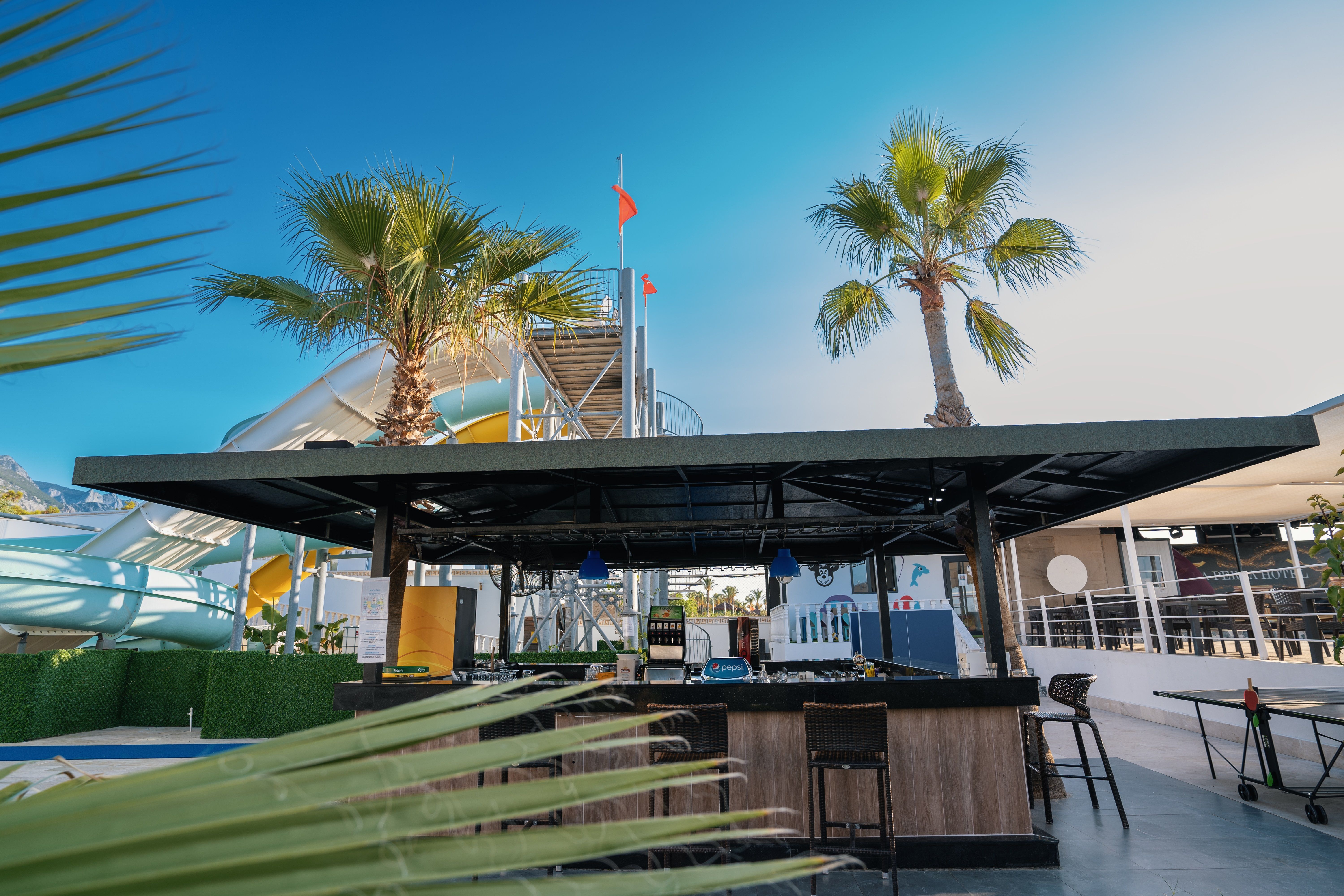 Pool & Beach Bar