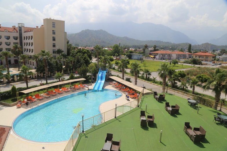 Blauhimmel-Hotel-photos-Exterior-Blauhimmel-Hotel.JPEG