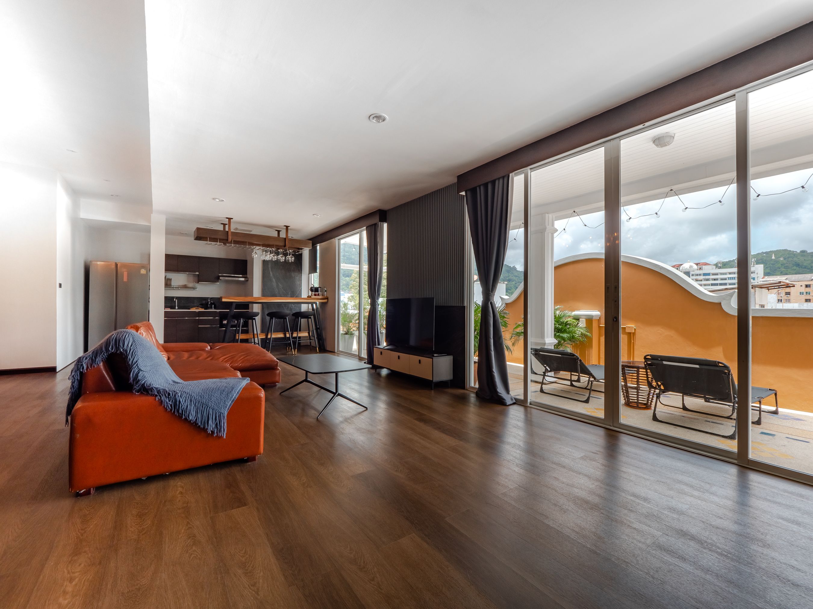 Grand Penthouse