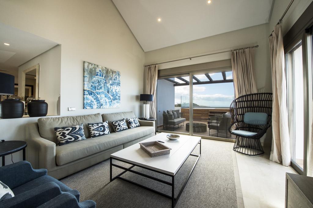 3 BEDROOMS SUITE SEA VIEW JACUZZI