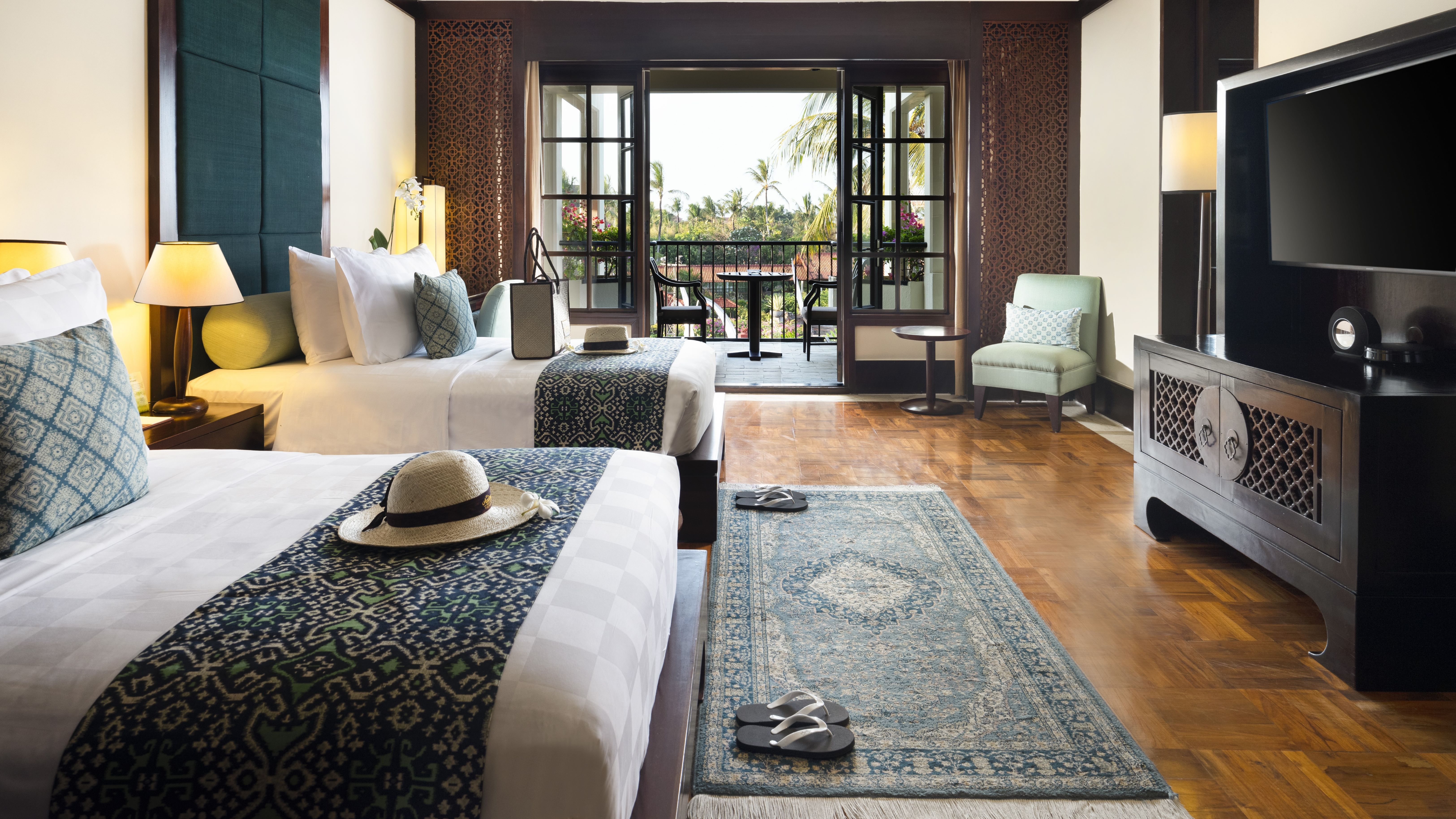 SUITES COLLECTION