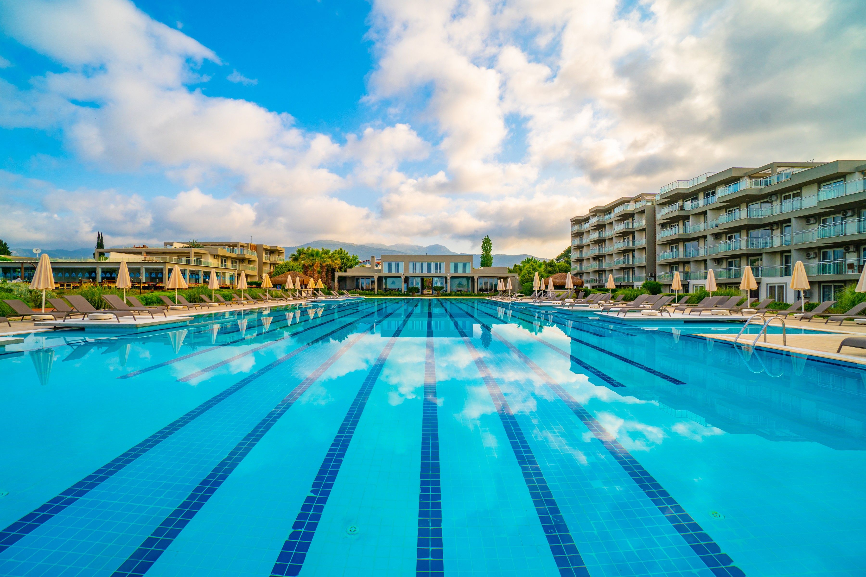 Piscina deschisă