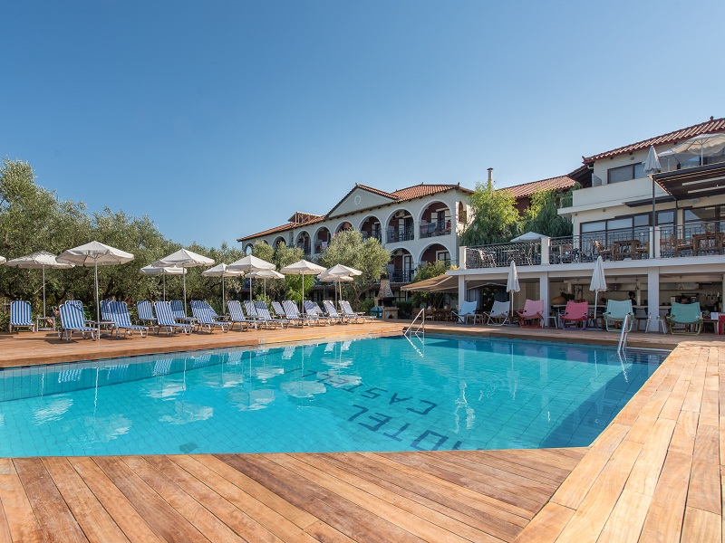 Casteli Hotel Pool View Day 1_site.jpg