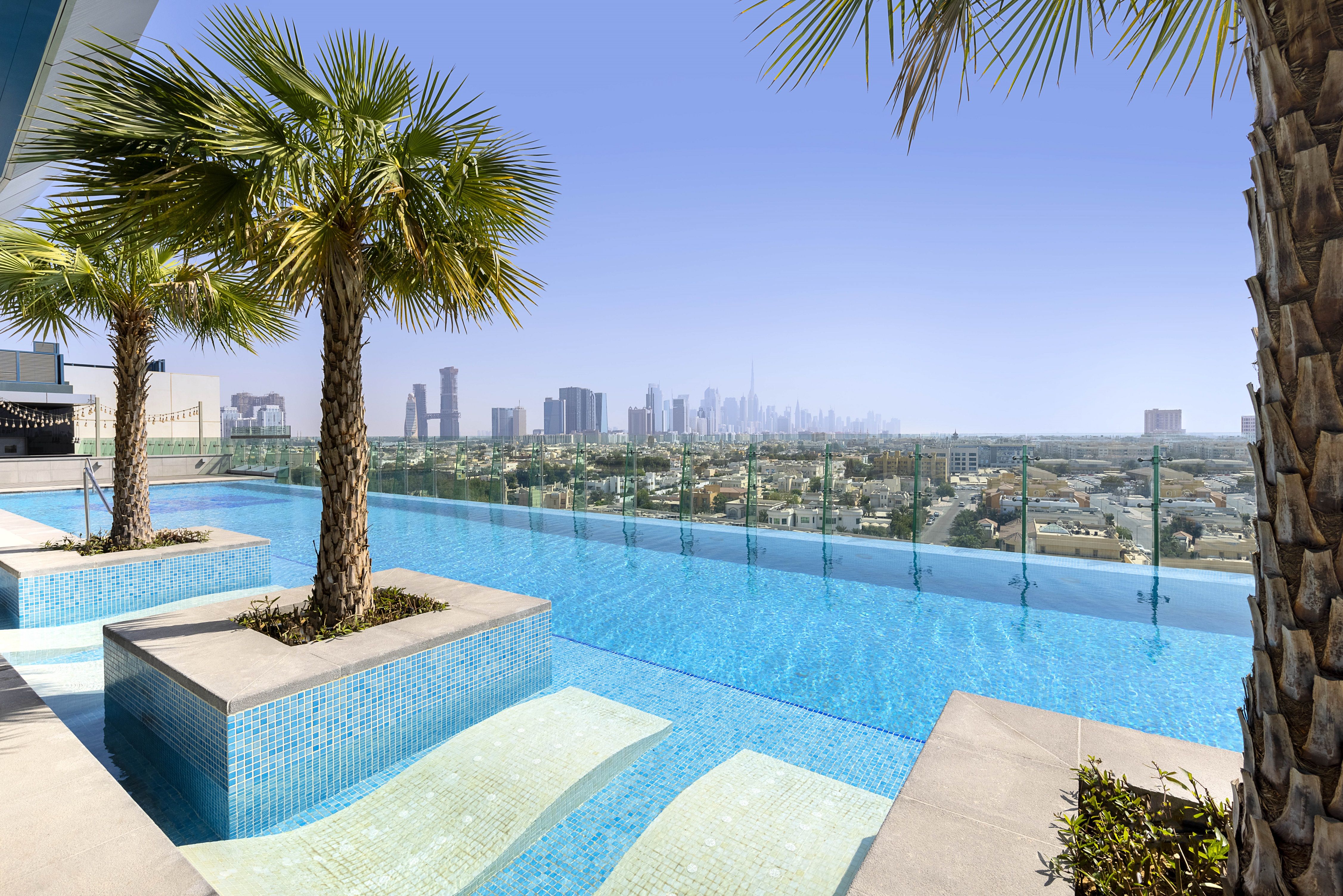 Piscina deschisă