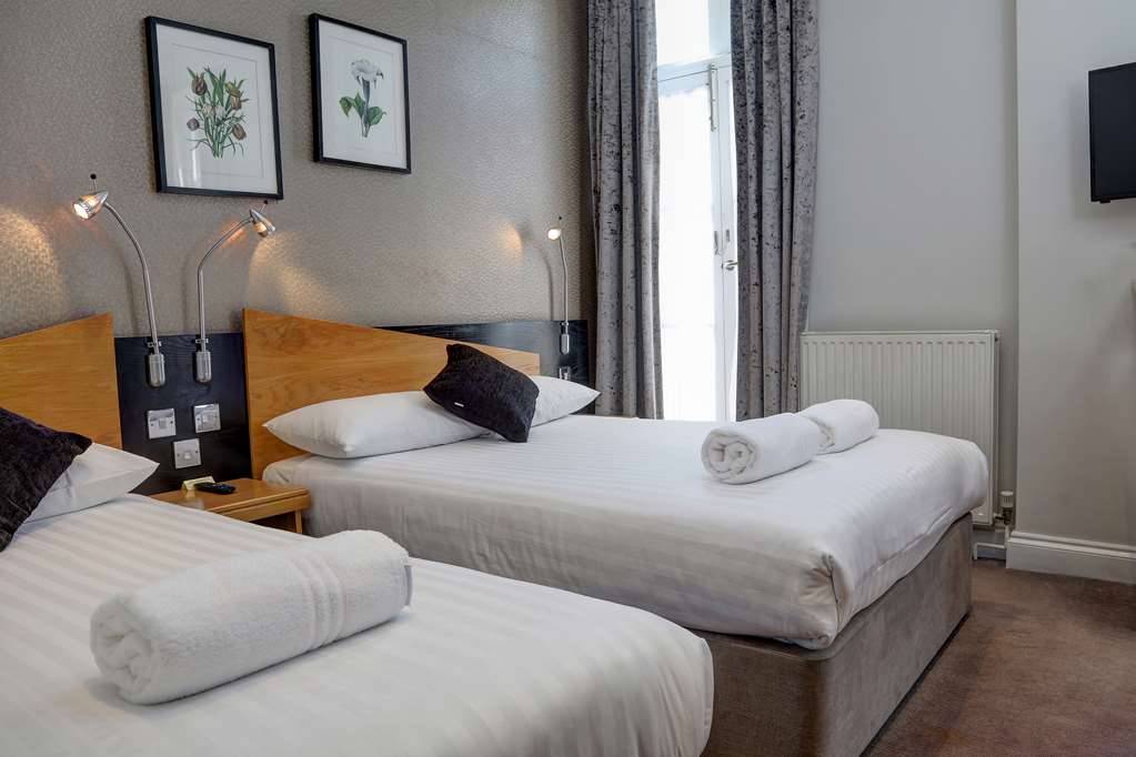 buckingham palace road hotel bedrooms