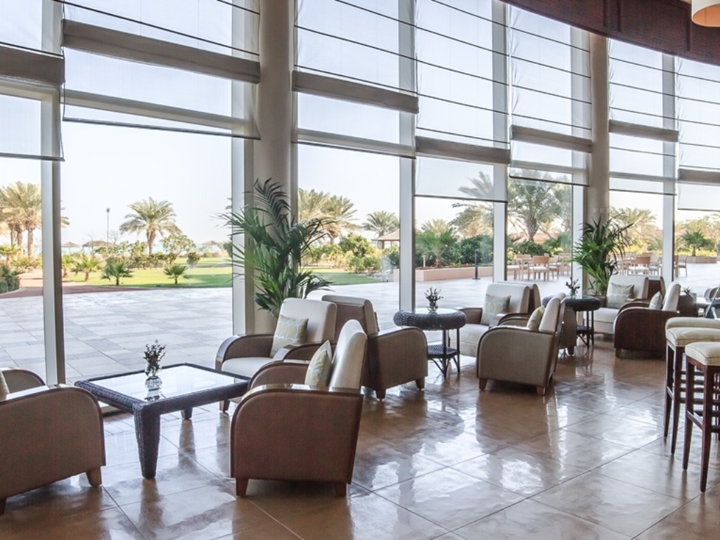 C-view Cafe Lounge 