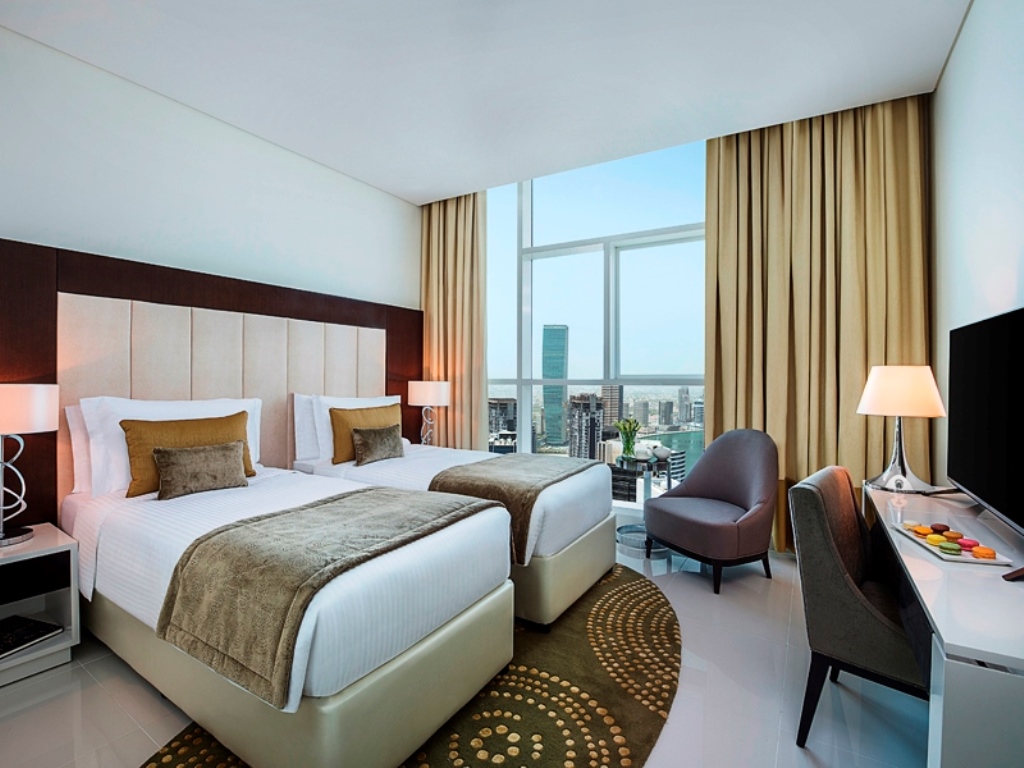 Three Bedroom Suite Downtown View