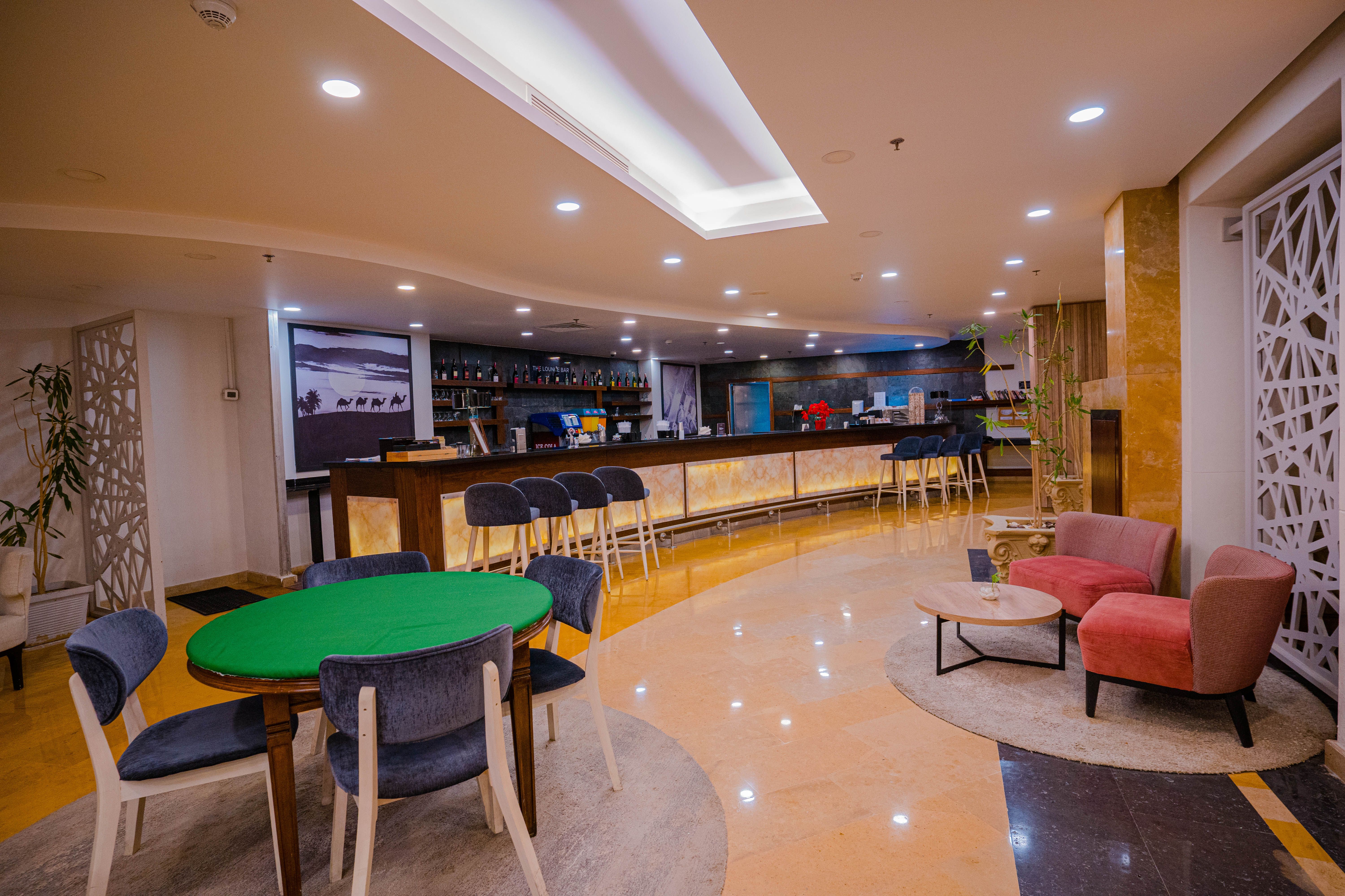 The Lounge Lobby Bar