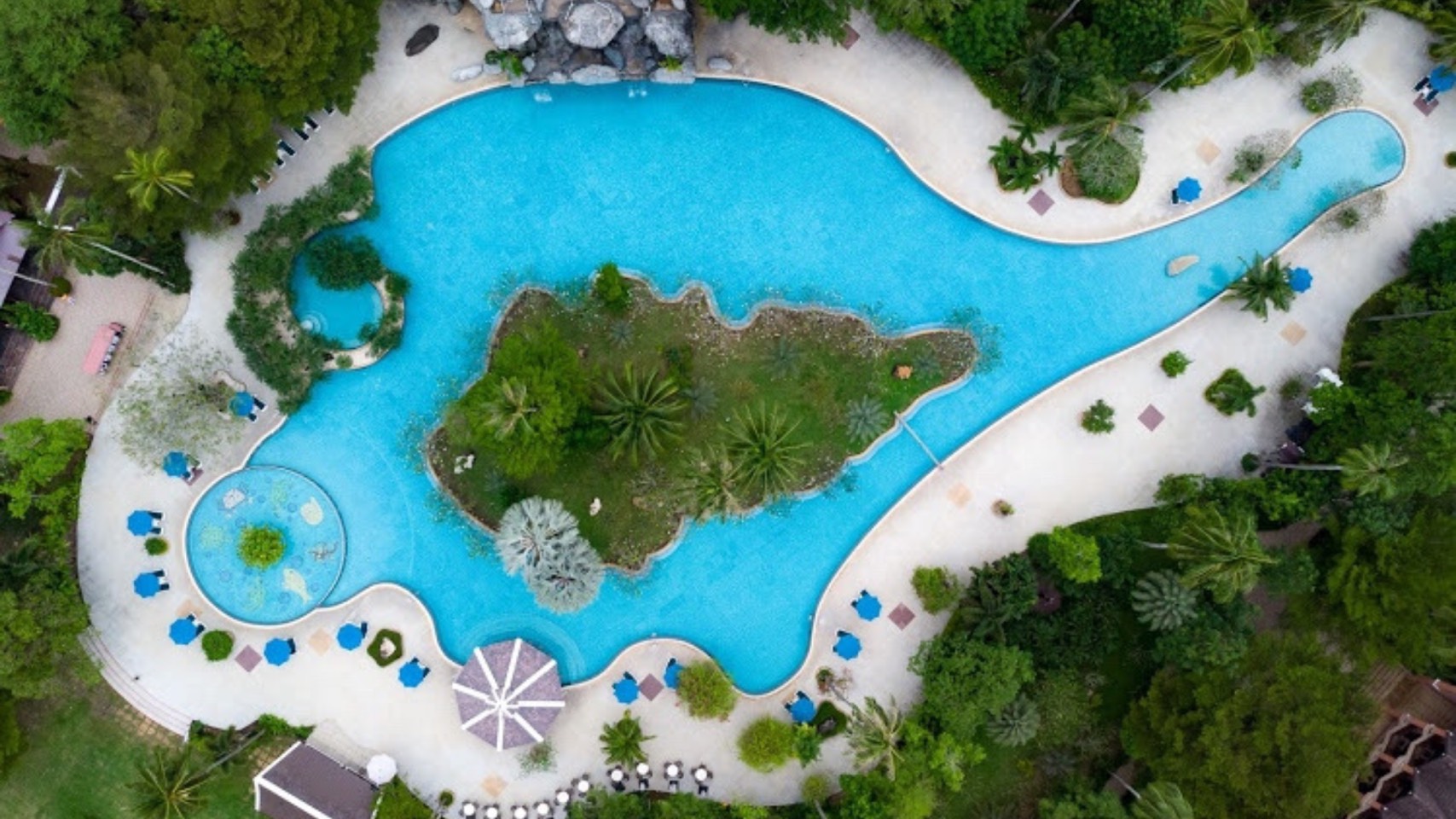 Piscina deschisă