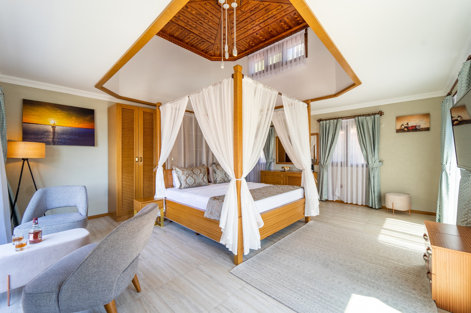 King Suite