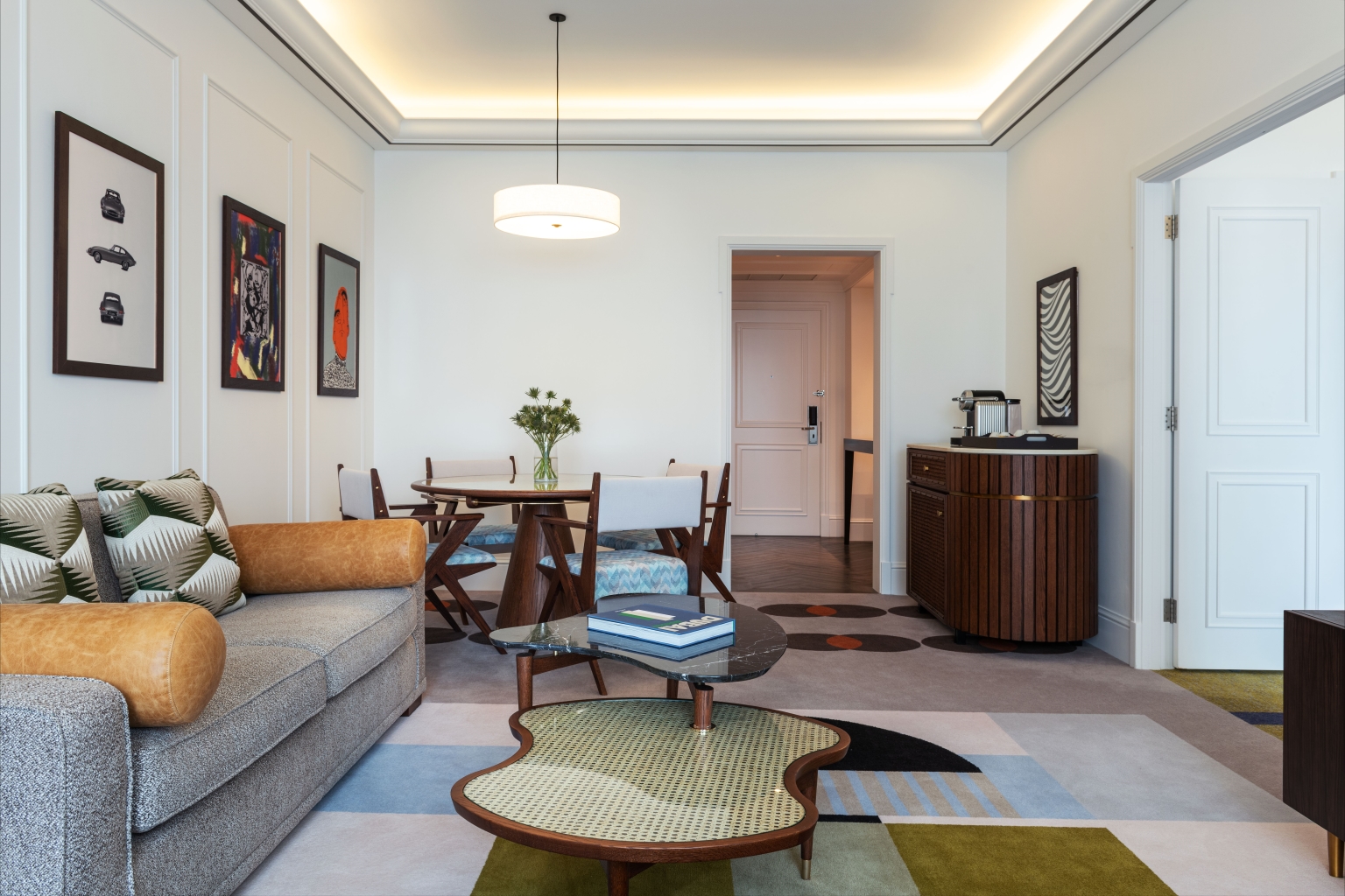FAMILY SUITE