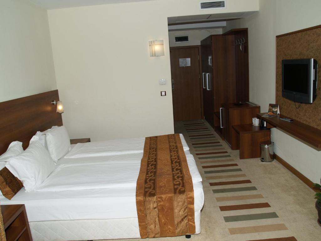 Standard Room (Balcony)
