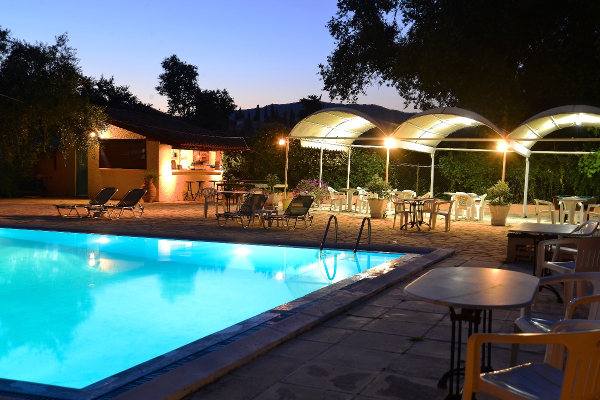 Piscina deschisă