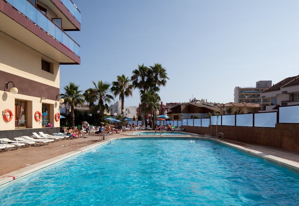 Piscina deschisă