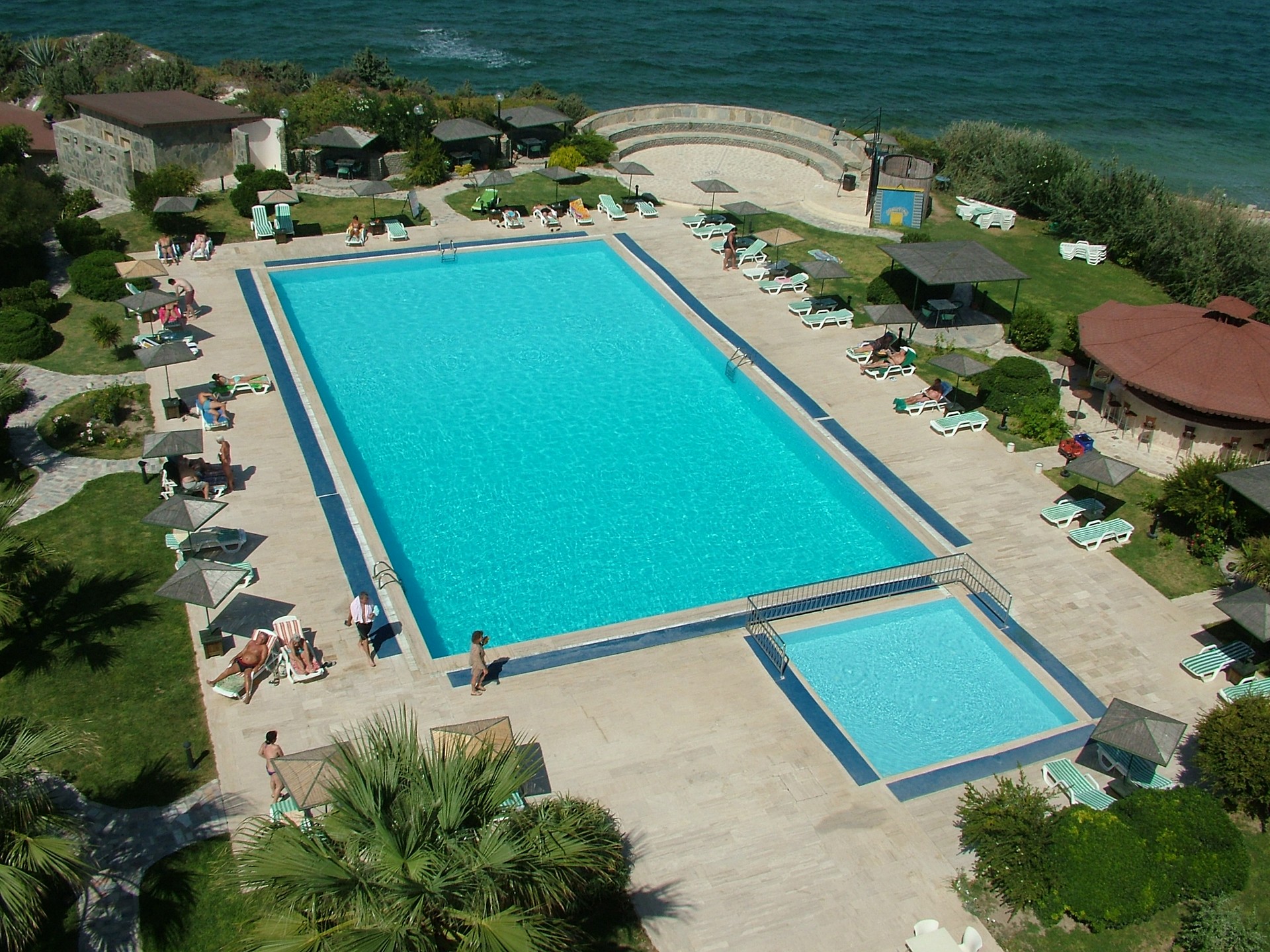 Piscina deschisă
